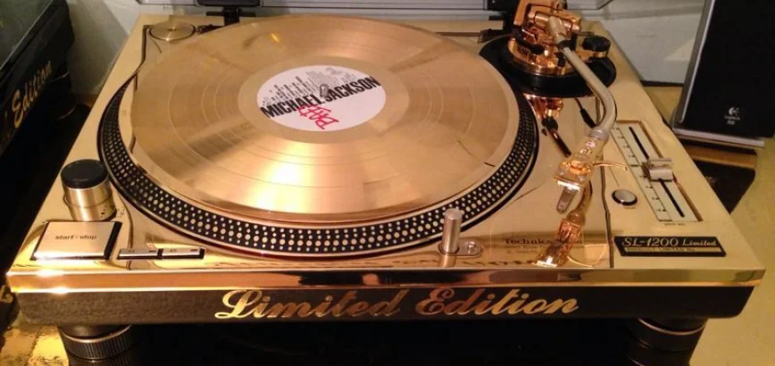 Technics SL-1200 Limited Edition: Efsanevi Turntable'ın Özel Bir Yorumu